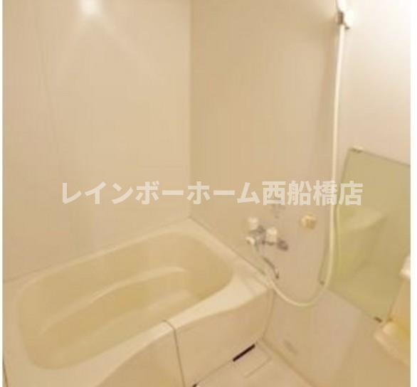 シャーメゾン美樹の浴室