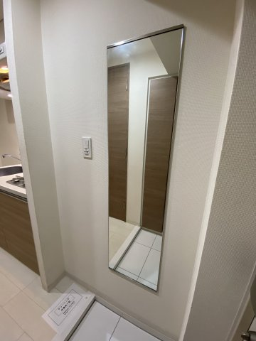 ブライズ方南町の玄関|収納もある玄関です