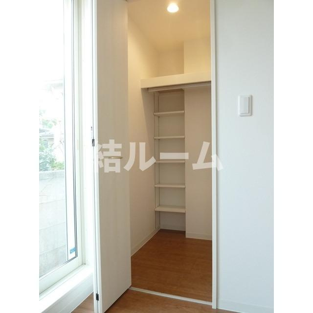 板橋区大谷口２丁目の賃貸マンションの収納
