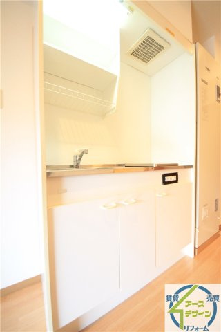 リバーサイド安藤Ⅱのキッチン|※類似部屋