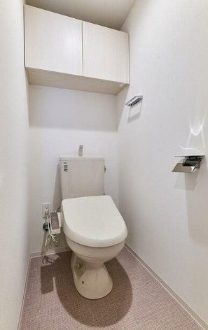 台東区谷中２丁目の賃貸マンションのトイレ