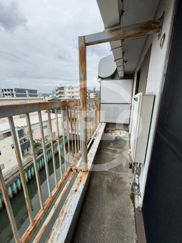 アーク玉津橋のバルコニー|アーク玉津橋　バルコニー