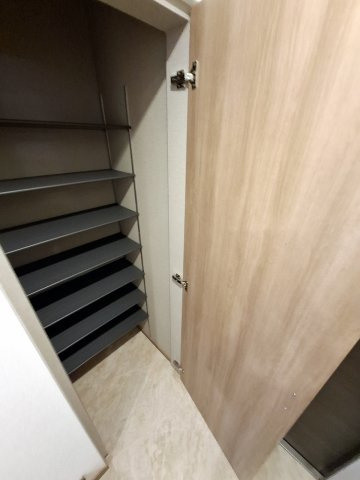 プレジオ西宮北口の収納