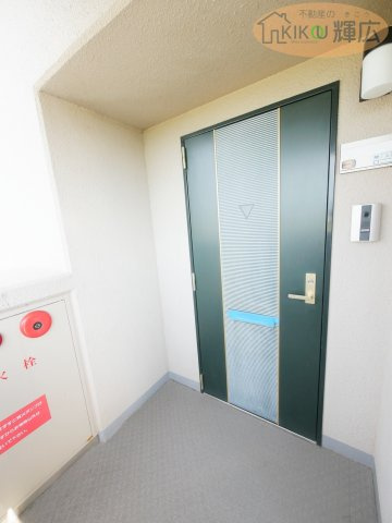 プレステージ明石大久保Ⅳ　10階の玄関