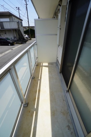 【バルコニー】 | リブリ・グランテージ | ※同物件・反転タイプの写真です。