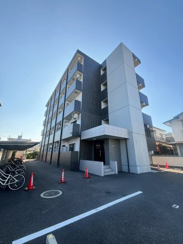 リデアル京町の外観