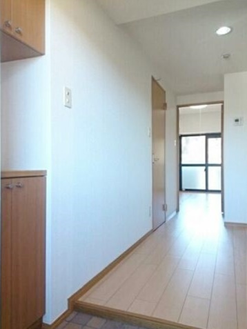 横浜市戸塚区上品濃の賃貸マンションの玄関
