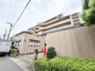 【外観】 | 阪神住建グランソフィア長居公園 | 全居室フローリングですよ！お掃除も楽々ですね！資料請求だけでもお問い合わせください♪