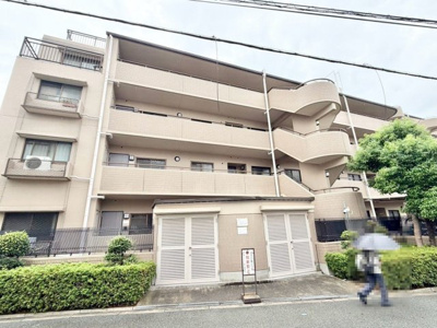 【外観】 | 阪神住建グランソフィア長居公園 | 温水便座洗浄便座ですので、寒い日も温かい便座で安心して使用していただけますよ！