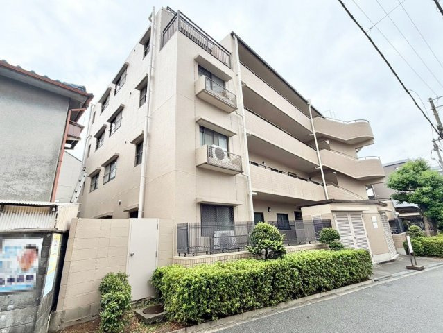 阪神住建グランソフィア長居公園の外観|クロス・フローリング張替！綺麗な壁や床で室内が明るくなりますね！爽やかな気分でお過ごしいただけますよ！