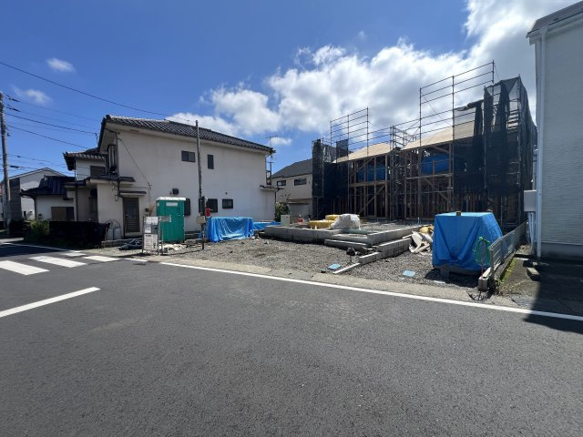 秦野市千村　新築戸建て　渋沢小学校徒歩8分