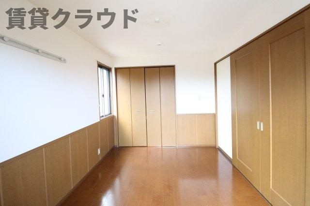 スカイクルーズの洋室|広々とした洋室です