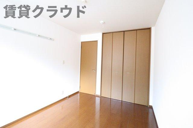 スカイクルーズの寝室|使い勝手のいい寝室です