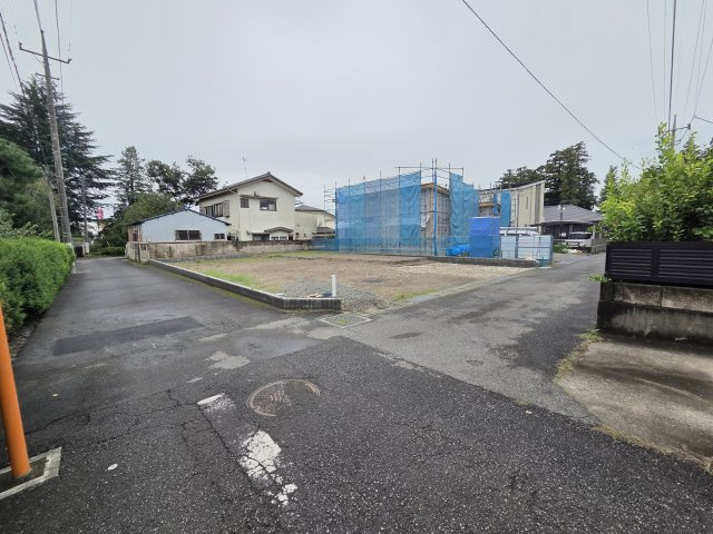 新築　桐生市相生町2丁目　1号棟　Blooming Gardenの前面道路含む現地写真|現地写真　西側前面道路幅員約4ｍ　北側前面道路幅員約3.6ｍ