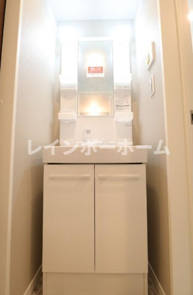 エクセラン北浦和の独立洗面台