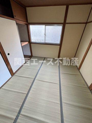 【寝室】 | 六万寺町１丁目貸家