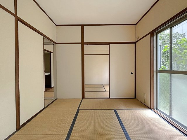 ネオライフマンション高槻の和室