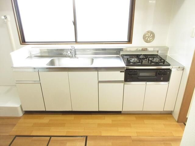 Ｒ－ＢＲＩＣＫのキッチン