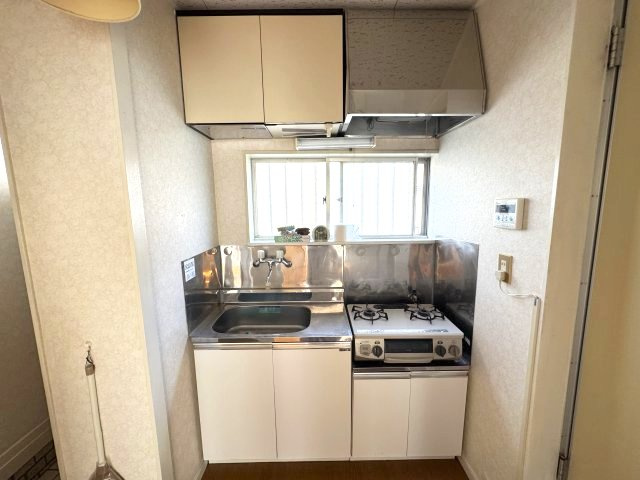 メゾンひれがさきのキッチン