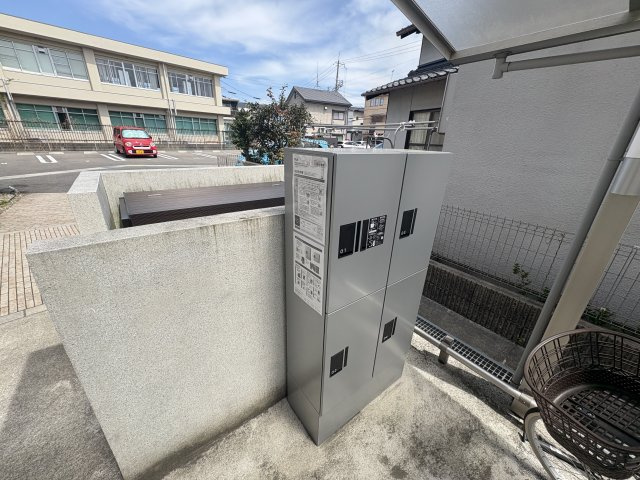セジュールクレスト桂川の設備|宅配ボックス