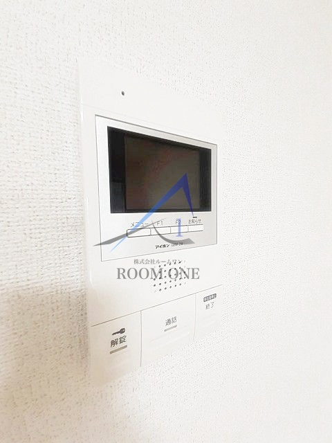 ウイステリア関口のセキュリティ|モニター付きインターホンです。