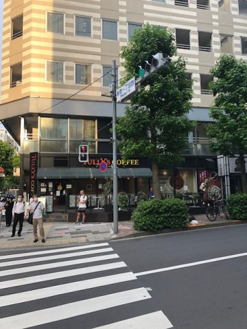 シガラキビルの周辺