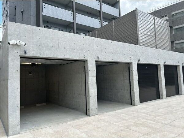 S-RESIDENCE千種belvia TOWER(べルヴィアタワー)の駐車場