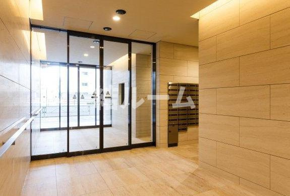 板橋区板橋４丁目の賃貸マンションのロビー