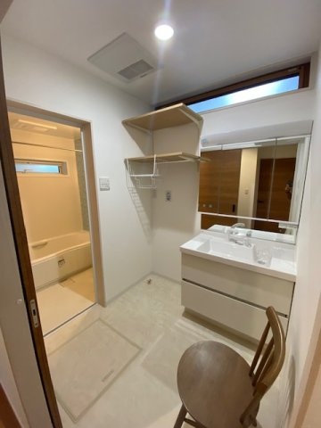 田辺市秋津町・中古戸建・54822の洗面所