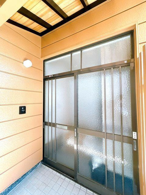 八代市永碇町の中古一戸建の玄関