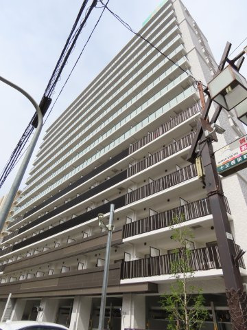 スプランディッド十三本町の外観