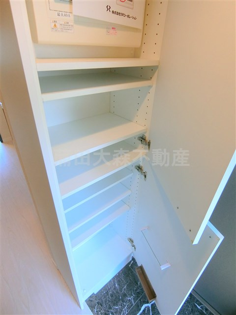 スカイコート蒲田壱番館の設備|玄関収納
