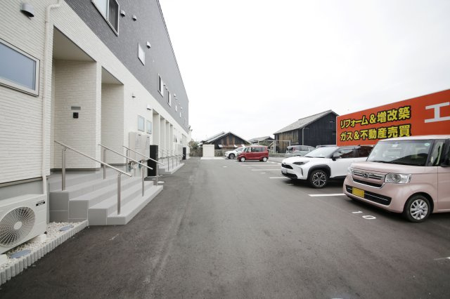 チッタ大野町の駐車場