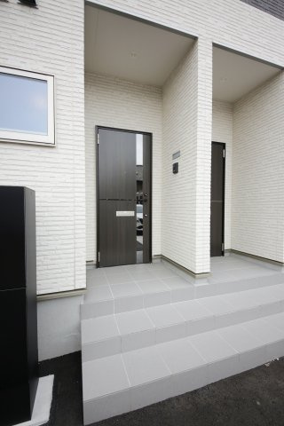 チッタ大野町のエントランス