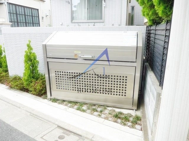ウィング成城