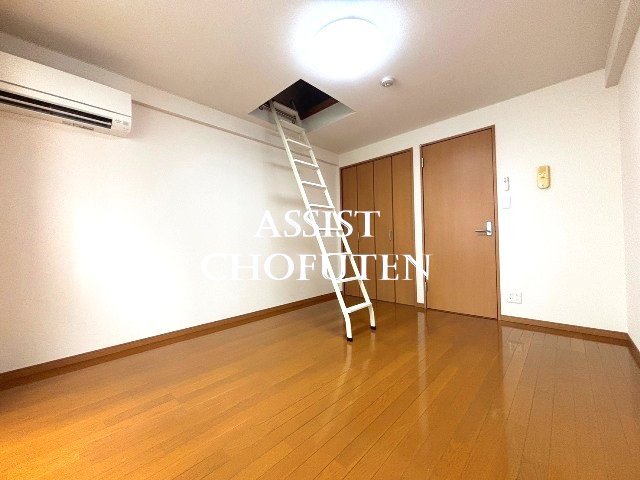トービル柴崎の居間・リビング|内見可能です♪お電話の方がご案内スムーズです♪