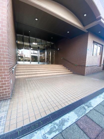 大阪市阿倍野区阿倍野筋３丁目の賃貸マンションのエントランス