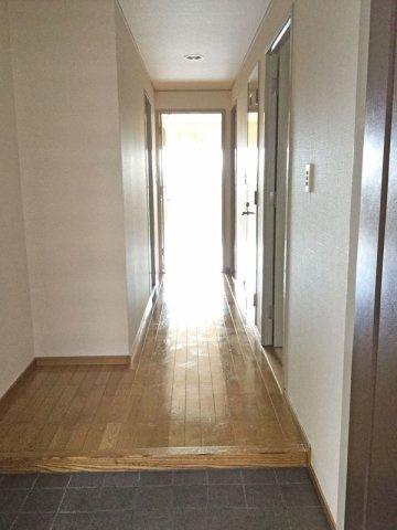 大阪市阿倍野区阿倍野筋３丁目の賃貸マンションの玄関