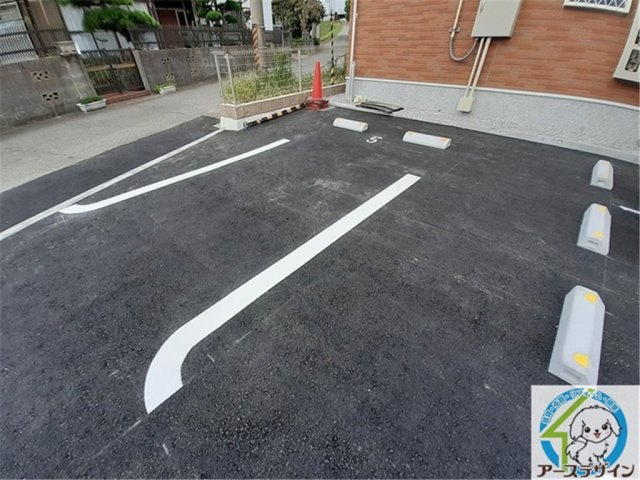 コンフォート長田Ⅱの駐車場