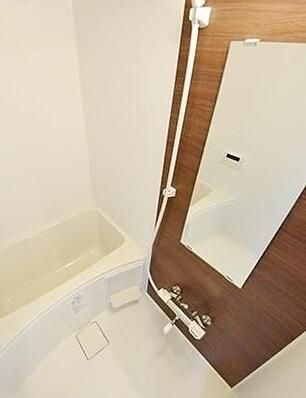 ベイルーム白根の浴室