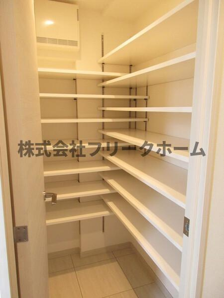 アルタマレアの玄関