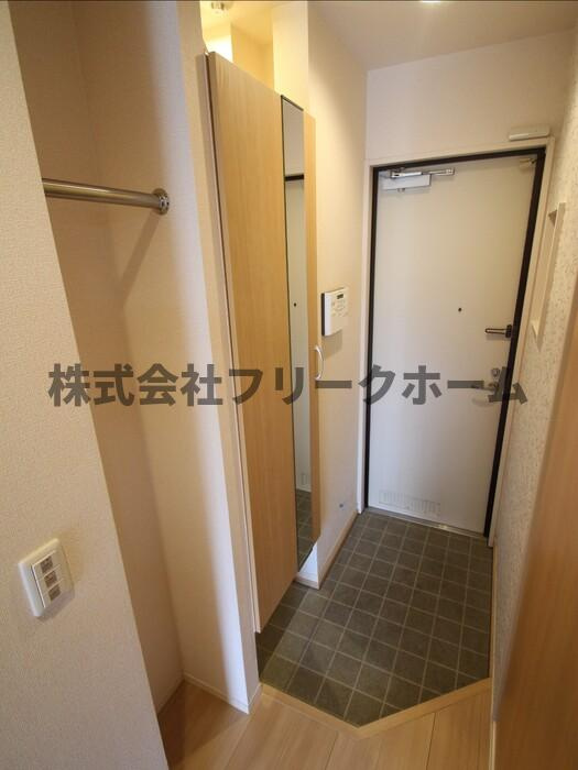 シャン・ド・フルールの玄関