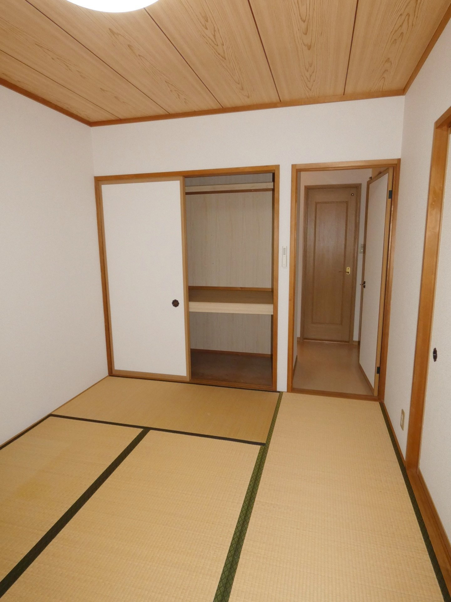 パレットの収納
