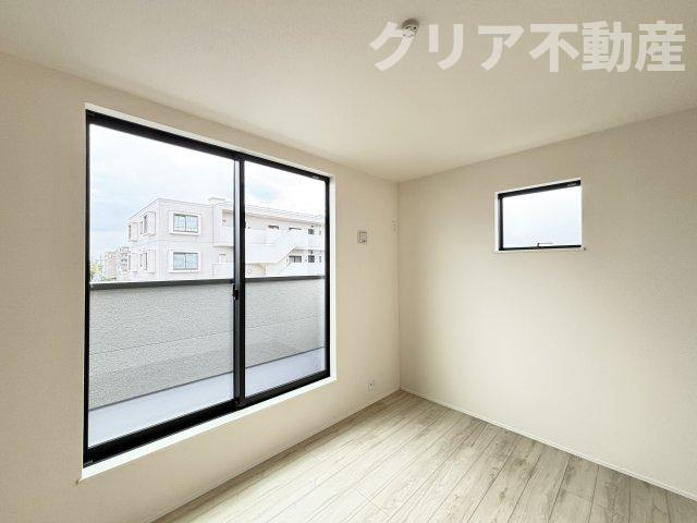 【洋室】 | 車庫付き・前橋市天川原町新築