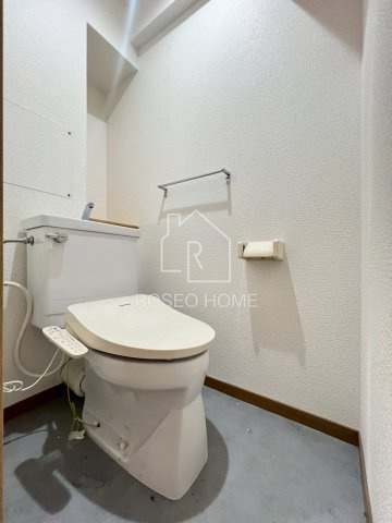ライフ北梅田のトイレ|同マンション別部屋：参考写真