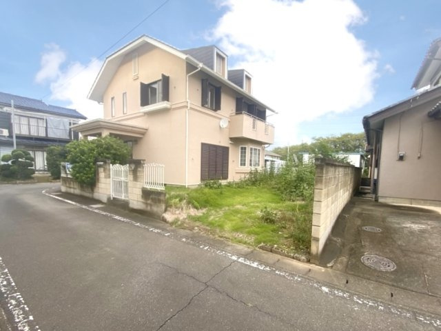 【中古戸建】前橋市荒牧町1丁目の外観|■外観|シンプルで洗練されたデザインは住まう人の色に染まり、個性を映し出します♪本日見学可能(*＾＾*)