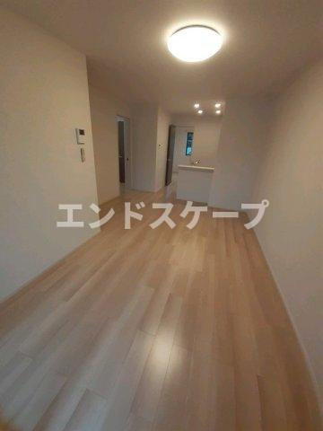 グレイスレジデンスの居間・リビング|高崎、前橋のお部屋探しはエンドスケープまで！お客様の理想お聞かせ下さい♪