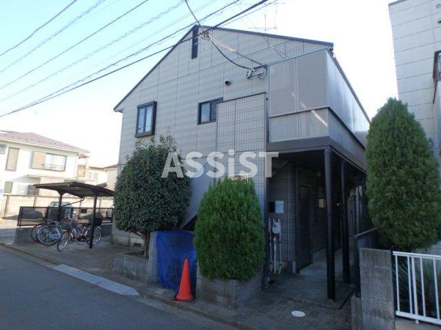 フォレストコーポのエントランス