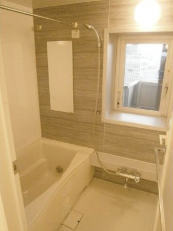 ＭＹ ＴＯＷＥＲ ＲＥＳＩＤＥＮＣＥの浴室