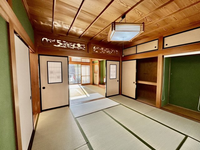 豊橋市王ケ崎町字宮脇の中古一戸建の和室